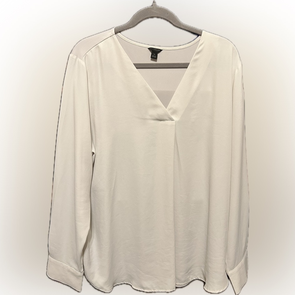 Ann Taylor Cream V-Neck Blouse